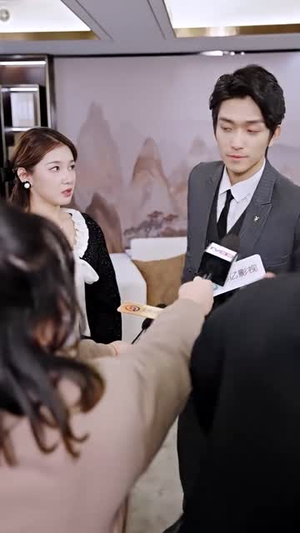 影帝,夫人又去当群演了(80集) 影帝,夫人又去当群演了(80集)第一季