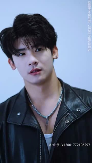 萌宝来袭,总裁妈咪太难追(100集) 萌宝来袭,总裁妈咪太难追(100集)火爆短剧热播中