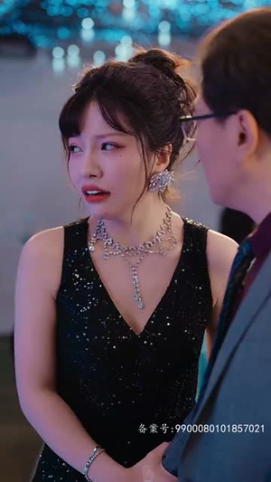 摊牌了我的五个舅舅是大佬(81集) 摊牌了我的五个舅舅是大佬(81集)超甜短剧抢先看