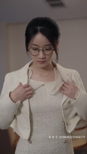 少帅悠着点,夫人是大佬(80集) 少帅悠着点,夫人是大佬(80集)今日最火短剧