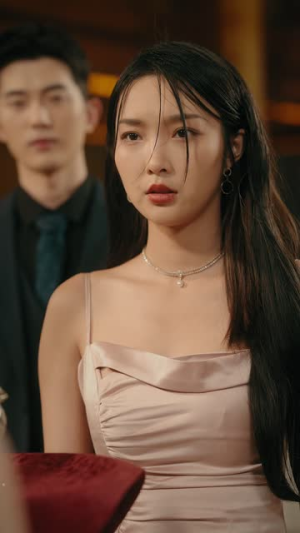 复仇逆袭:这个婶婶画风不对(80集) 复仇逆袭:这个婶婶画风不对(80集)精彩短剧追不停