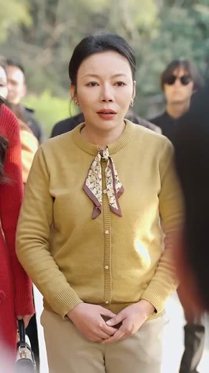 换亲后,我们的高光之路(75集) 换亲后,我们的高光之路(75集)360网盘观看