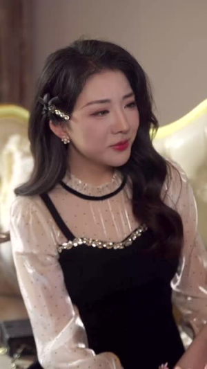 厉总,夫人回来报仇了(蚀骨痴缠) 厉总,夫人回来报仇了(蚀骨痴缠)上热门短剧