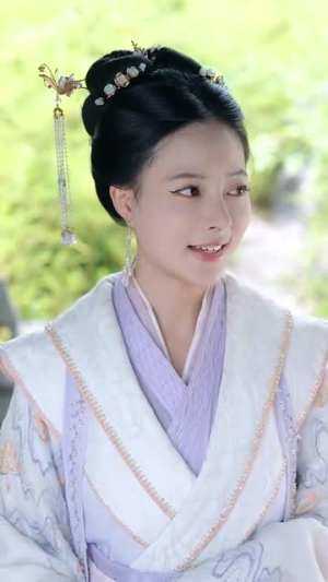 露华浓(100集) 露华浓(100集)这部短剧太好看