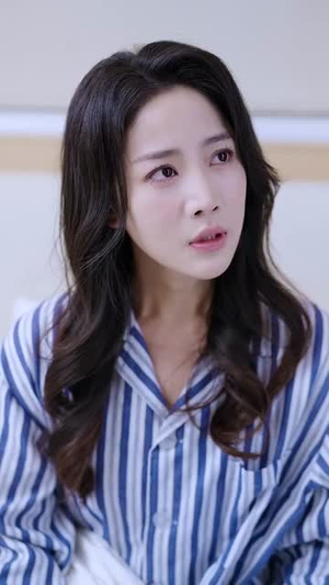 她似星星,光芒万丈(75集) 她似星星,光芒万丈(75集)番茄短剧看全集