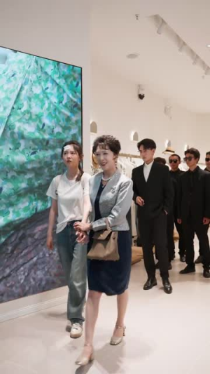 孕期被霸总宠上天(100集) 孕期被霸总宠上天(100集)免费看