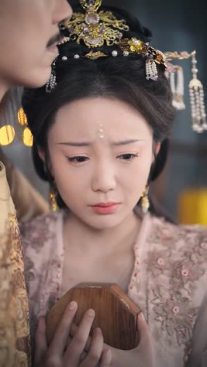 皇宠公主今还朝(36集) 皇宠公主今还朝(36集)上热门短剧