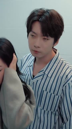 银河之下热吻(100集) 银河之下热吻(100集)好看又上头短剧