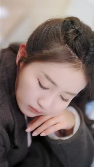 挖机救场天降顶配未婚夫（60集） 全剧免费观看