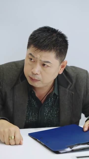 天降外挂式监护人(30集) 天降外挂式监护人(30集) 80到100集