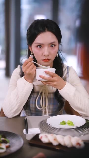 穿书归来后高攀不起(80集) 穿书归来后高攀不起(80集) 免费看全网短剧