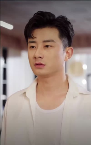 风雨夜未央(51集) 风雨夜未央(51集)古装热门短剧