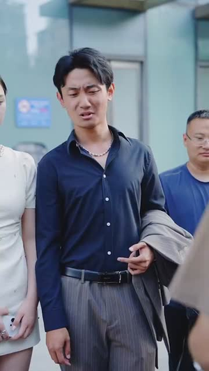 最强破烂王 (91集) 热播短剧推荐