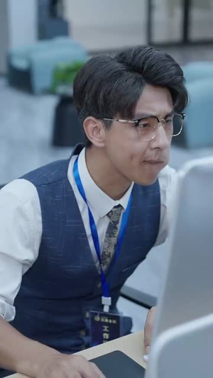 股神只有我能看到隐藏信息（79集）直接追到结尾