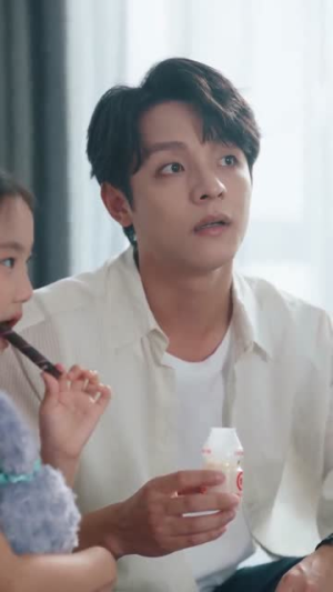 萝莉来砸门爹地请接招(98集) 萝莉来砸门爹地请接招(98集)最热门短剧来了