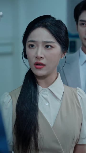 当山河四省高三生成为京市真千金 (66集) 当山河四省高三生成为京市真千金 (66集)精彩短剧随心推