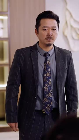 绝美师尊让我下山找明星老婆(72集) 绝美师尊让我下山找明星老婆(72集)在线观看全集