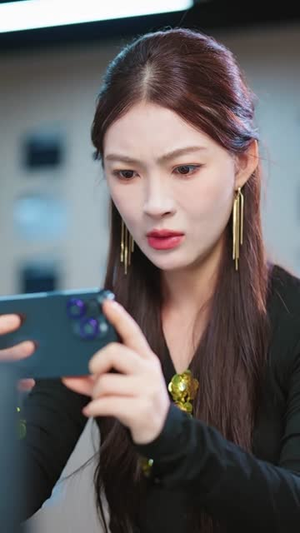 碎颜重生负良人(60集) 碎颜重生负良人(60集)每天短剧分享